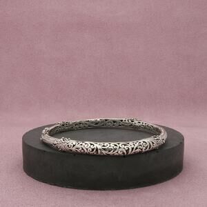 sarda sterling silver beaded scroll hinged bangle bracelet size 8in